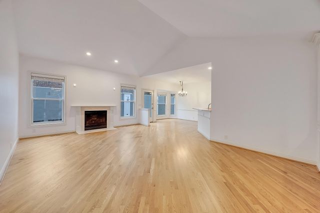 2054 Damson Drive, Villa Hills, KY 41017