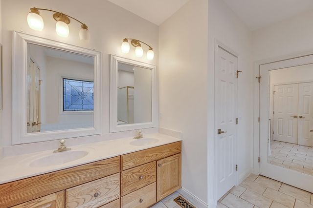 2054 Damson Drive, Villa Hills, KY 41017