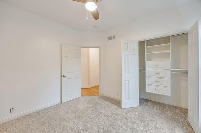 2054 Damson Drive, Villa Hills, KY 41017