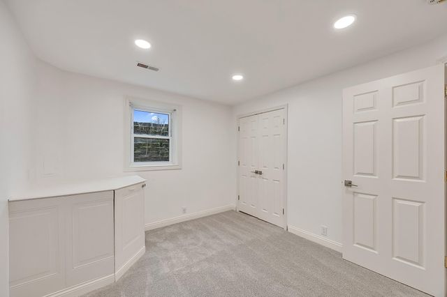 2054 Damson Drive, Villa Hills, KY 41017