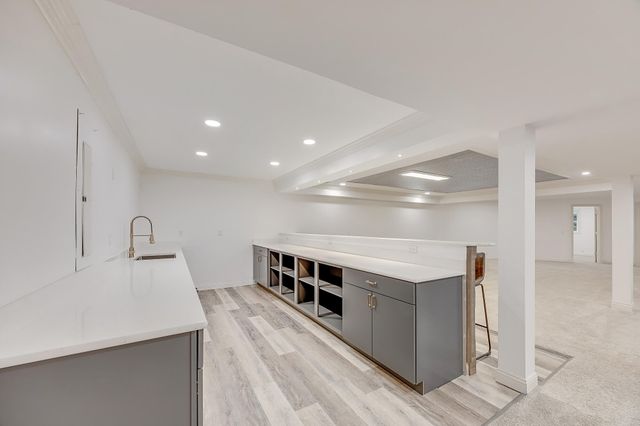 2054 Damson Drive, Villa Hills, KY 41017