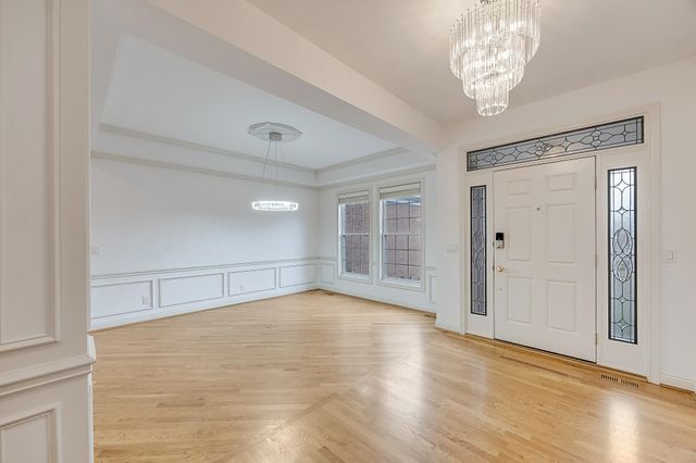 2054 Damson Drive, Villa Hills, KY 41017