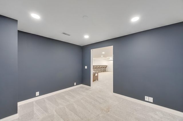 2054 Damson Drive, Villa Hills, KY 41017