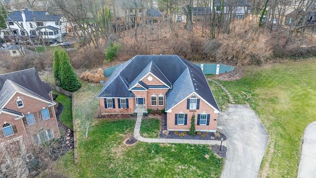 2054 Damson Drive, Villa Hills, KY 41017