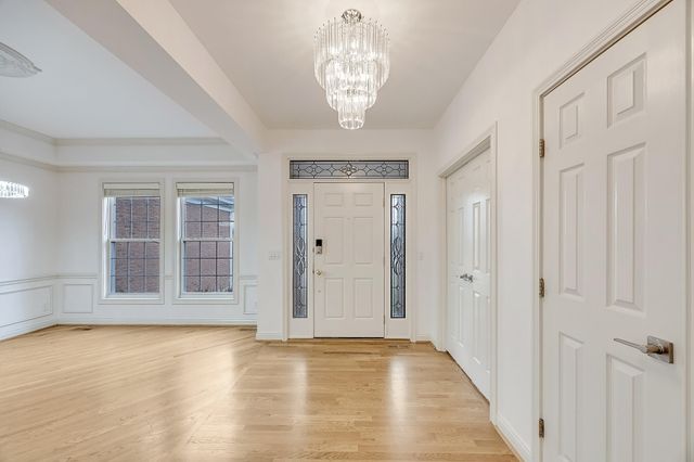 2054 Damson Drive, Villa Hills, KY 41017