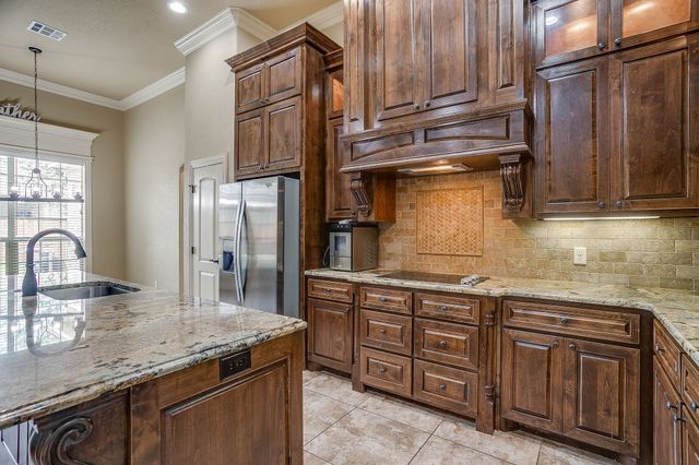 2217 Augustine, Waco, TX 76712