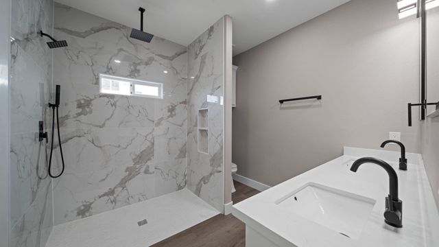 1874 Burleson, Brenham, TX 77833