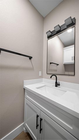 1874 Burleson, Brenham, TX 77833