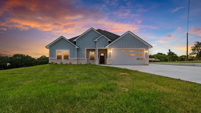 1874 Burleson, Brenham, TX 77833