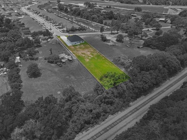1874 Burleson, Brenham, TX 77833