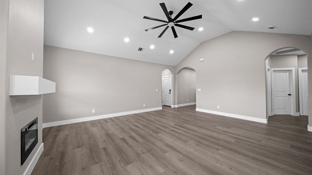 1874 Burleson, Brenham, TX 77833