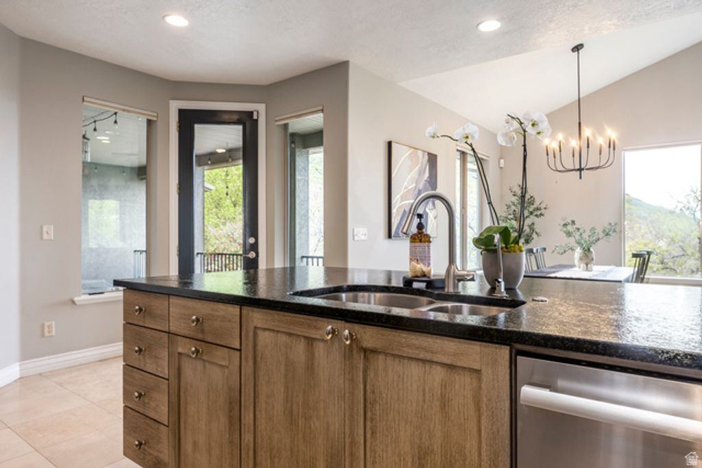 Image 13 of property listing at 86 S BALD MOUNTAIN DR, Alpine, UT 84004