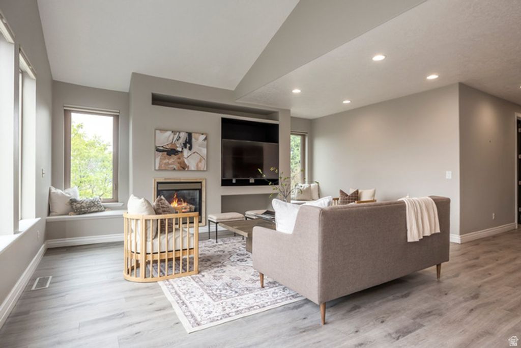 Image 3 of property listing at 86 S BALD MOUNTAIN DR, Alpine, UT 84004