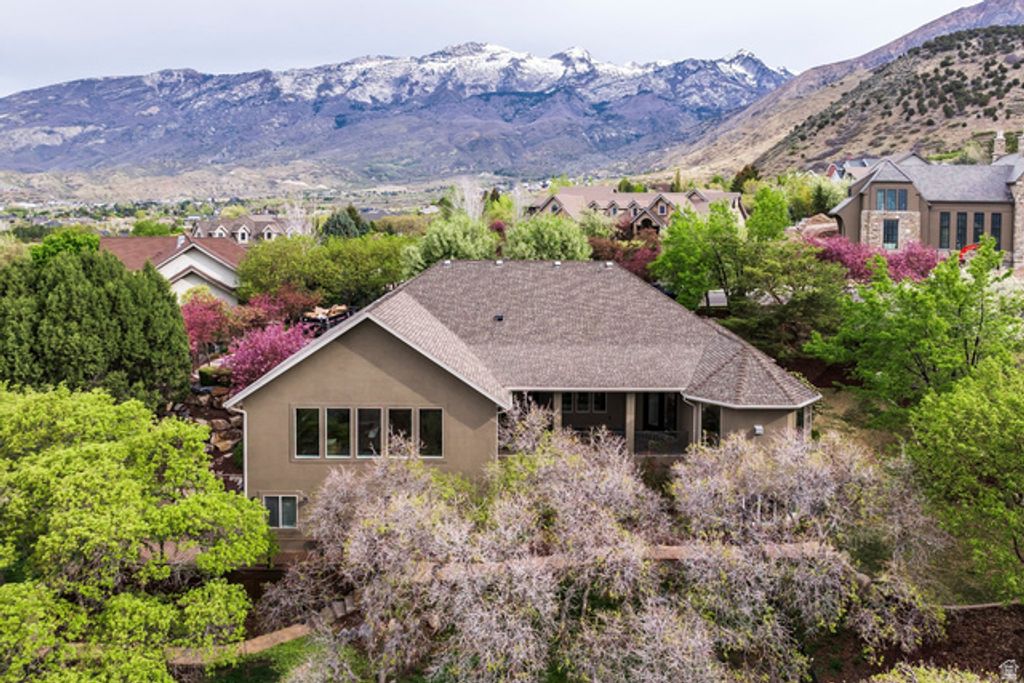 Image 47 of property listing at 86 S BALD MOUNTAIN DR, Alpine, UT 84004