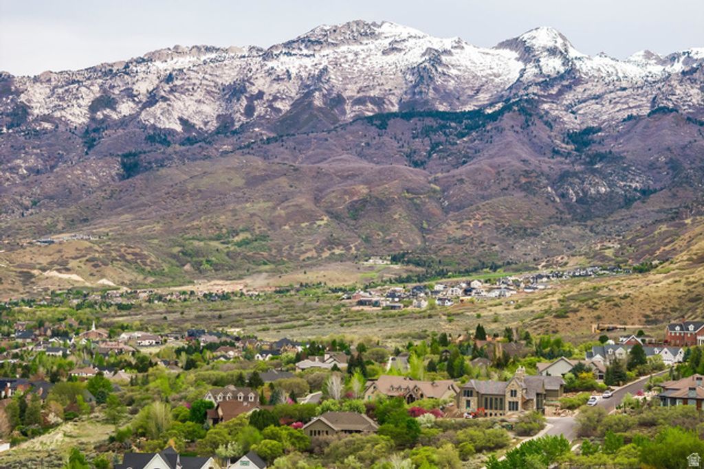 Image 50 of property listing at 86 S BALD MOUNTAIN DR, Alpine, UT 84004