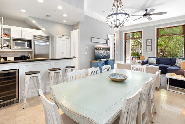 9201 Market Street Inn 161 161, Miramar Beach, FL 32550