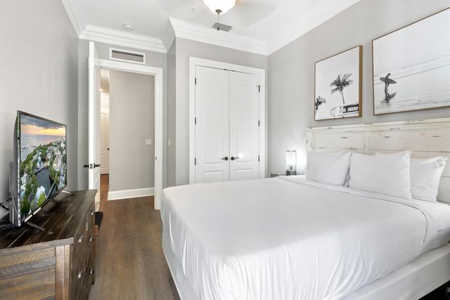 9201 Market Street Inn 161 161, Miramar Beach, FL 32550