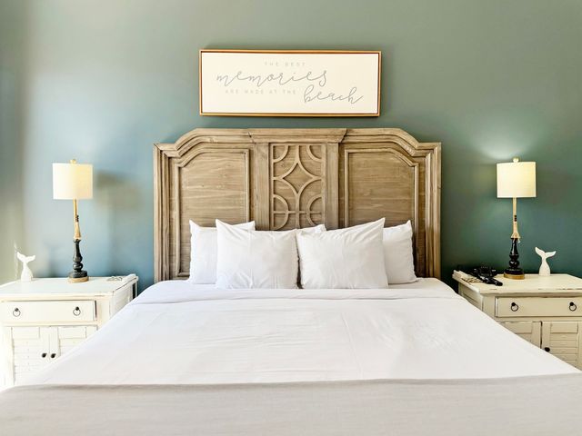 9201 Market Street Inn 161 161, Miramar Beach, FL 32550
