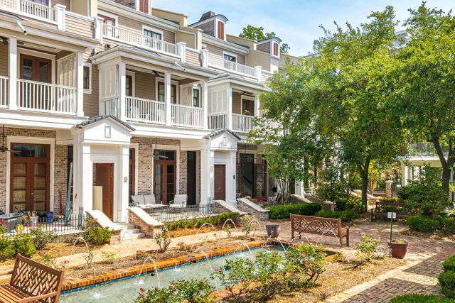 9201 Market Street Inn 161 161, Miramar Beach, FL 32550