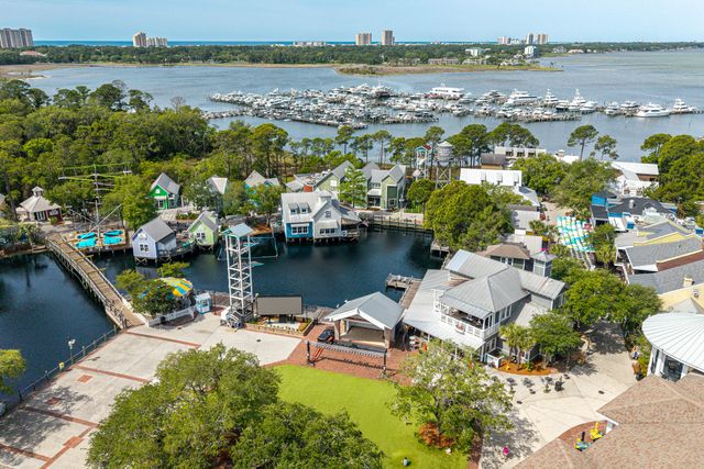 9201 Market Street Inn 161 161, Miramar Beach, FL 32550