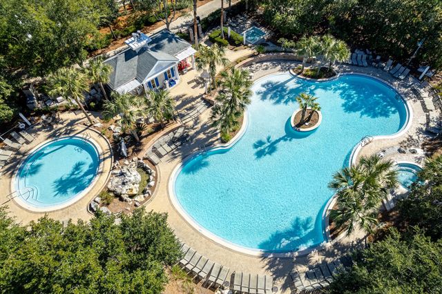 9201 Market Street Inn 161 161, Miramar Beach, FL 32550