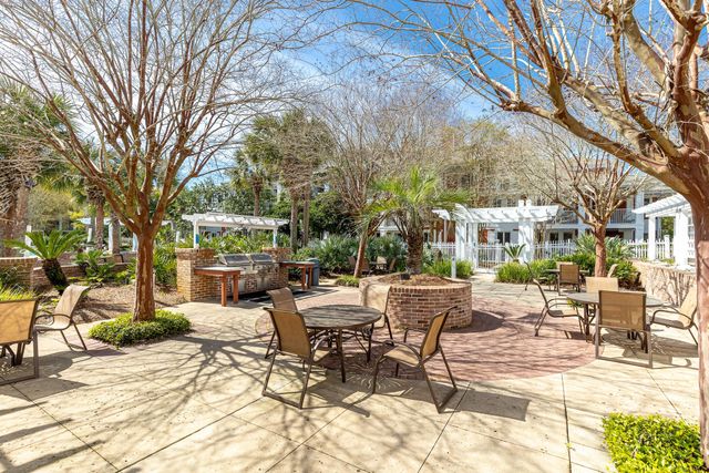 9201 Market Street Inn 161 161, Miramar Beach, FL 32550