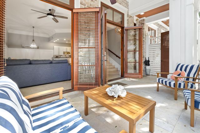 9201 Market Street Inn 161 161, Miramar Beach, FL 32550