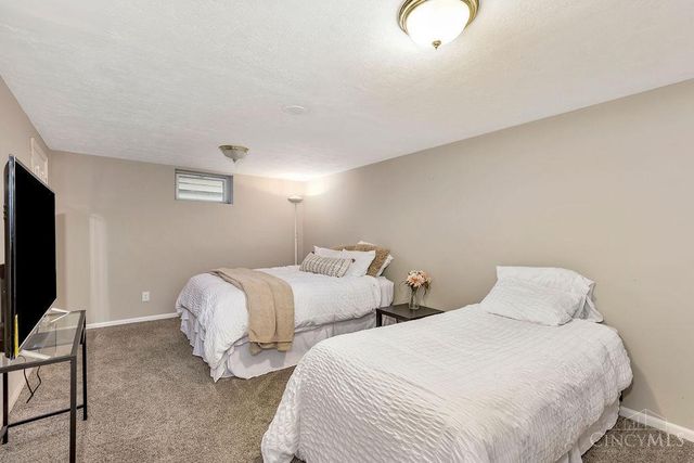 7818 Eustis Court, Deer Park, OH 45236