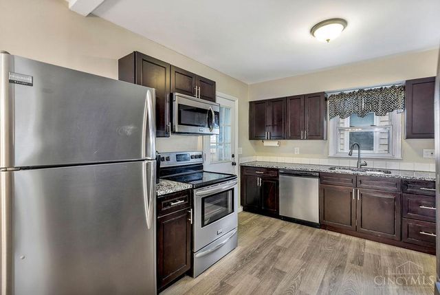 7818 Eustis Court, Deer Park, OH 45236