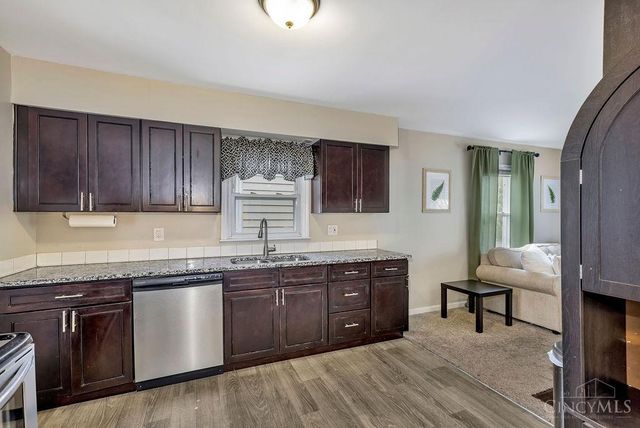 7818 Eustis Court, Deer Park, OH 45236