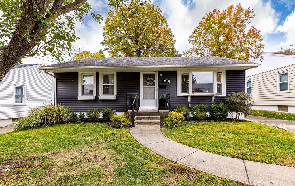 7818 Eustis Court, Deer Park, OH 45236