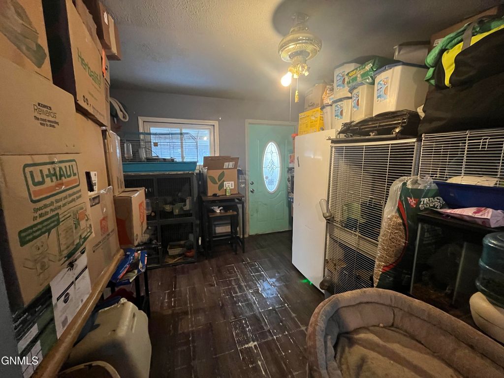 1108 15th Street N, Bismarck, ND 58501 photo 3