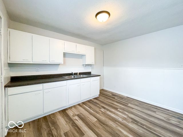 2301 Perkins Avenue, Indianapolis, IN 46203