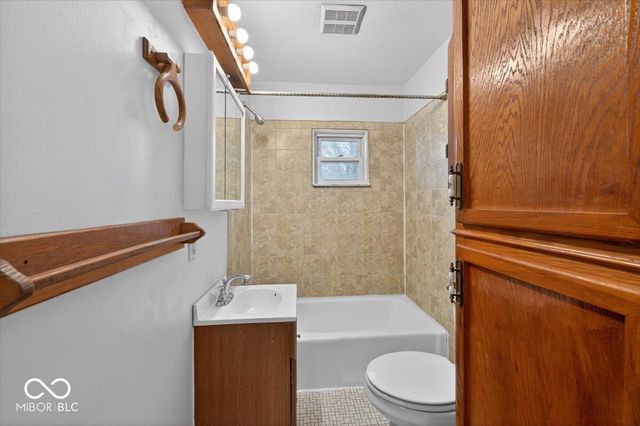 2301 Perkins Avenue, Indianapolis, IN 46203