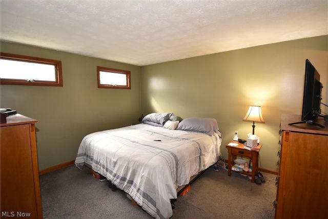 804 Texas Avenue, Mcdonald, OH 44437