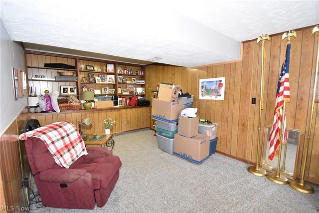 804 Texas Avenue, Mcdonald, OH 44437