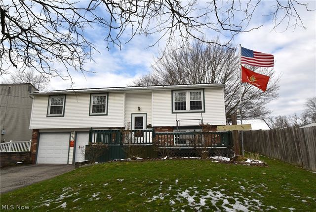 804 Texas Avenue, Mcdonald, OH 44437