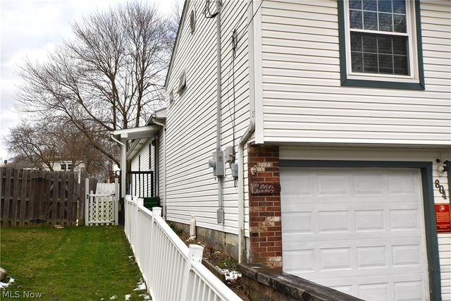 804 Texas Avenue, Mcdonald, OH 44437