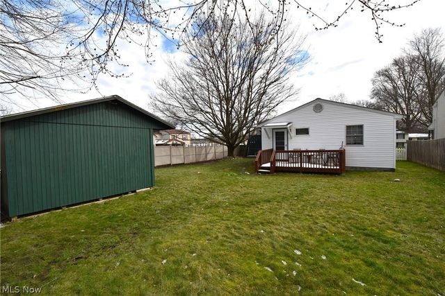 804 Texas Avenue, Mcdonald, OH 44437