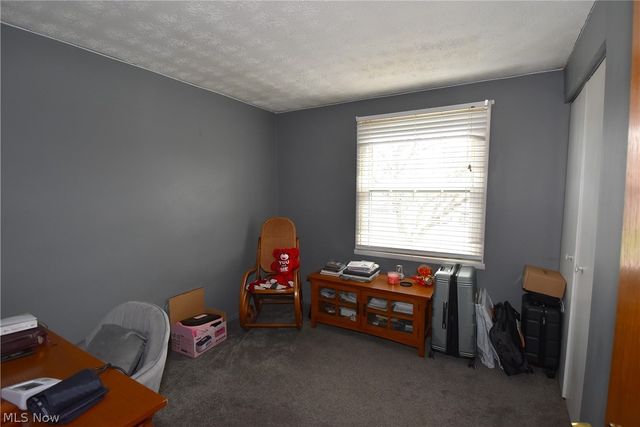 804 Texas Avenue, Mcdonald, OH 44437