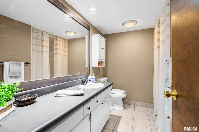 308 S OXFORD Road, Springfield, IL 62704