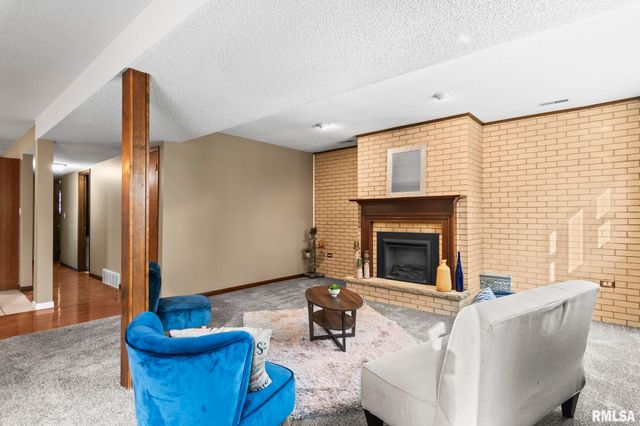 308 S OXFORD Road, Springfield, IL 62704