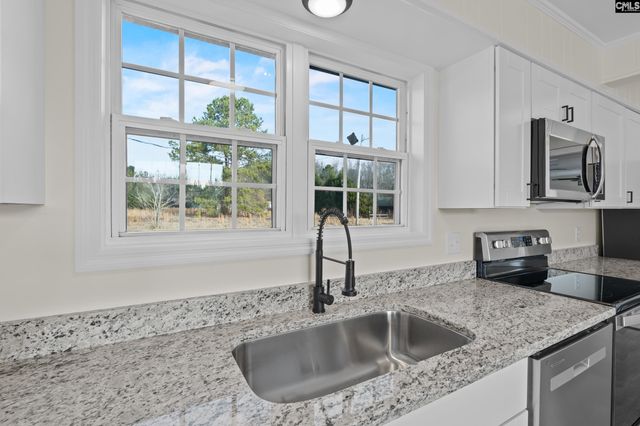 1338 Hornsby Circle, Lugoff, SC 29078