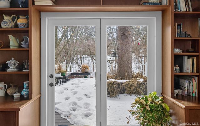 92 Valentine Avenue, Glen Cove, NY 11542