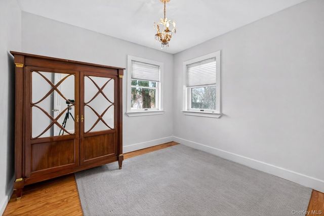 92 Valentine Avenue, Glen Cove, NY 11542