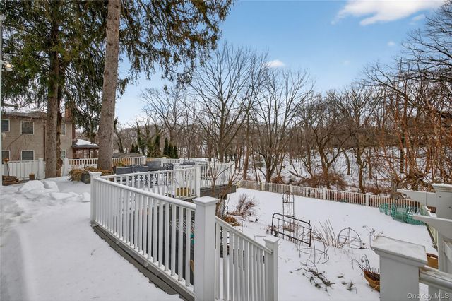 92 Valentine Avenue, Glen Cove, NY 11542