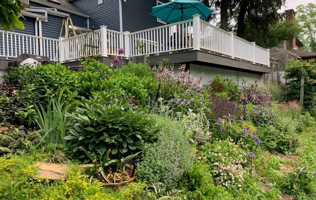 92 Valentine Avenue, Glen Cove, NY 11542