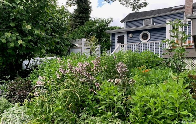 92 Valentine Avenue, Glen Cove, NY 11542