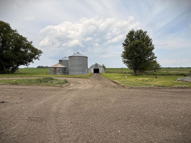 78994 160th Street, Sacred Heart, MN 56285