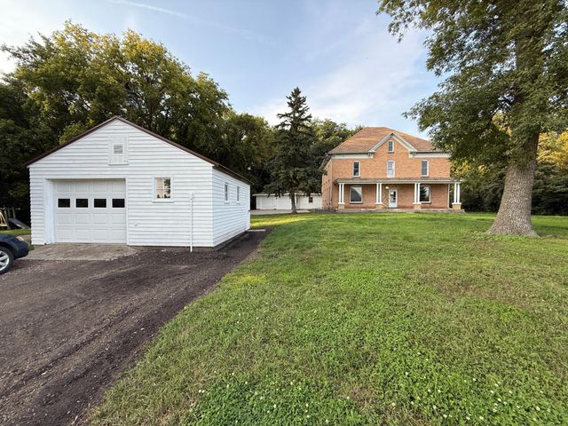 78994 160th Street, Sacred Heart, MN 56285